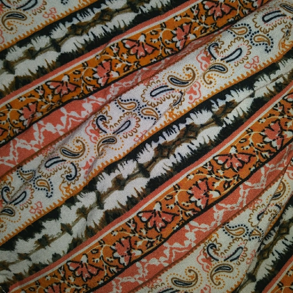 This is a 2x long dress by New look.